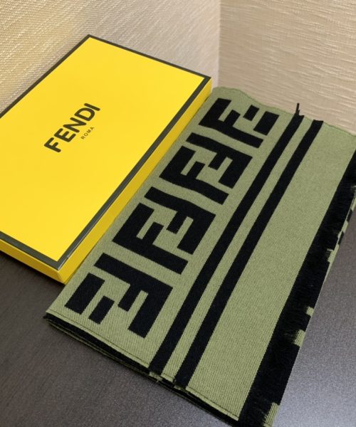 Fendi Wool and Silk Green and Black 180cm/71in