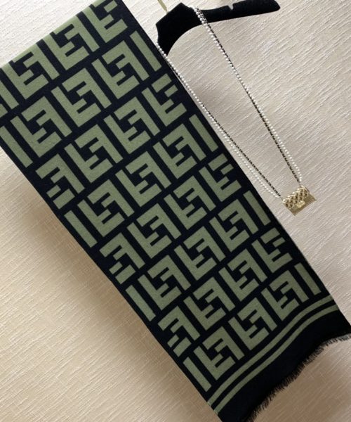 Fendi Wool And Silk Green and Black Scarf 180cm/71in 