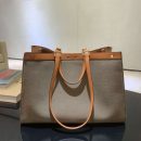 FN023 - Fendi Women’s Fashion Bag