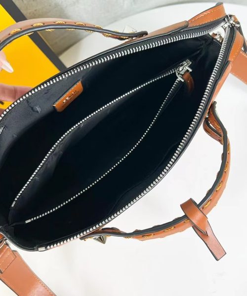 FN056 - Fendi Women’s Fashion Bag