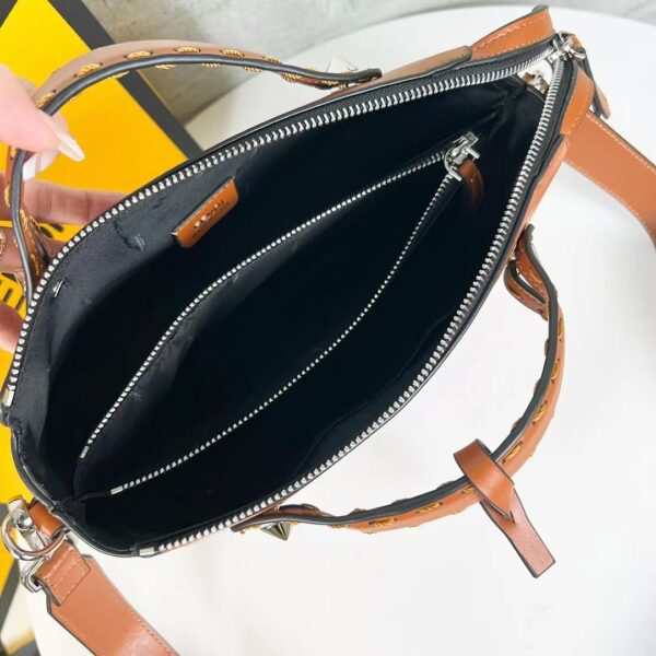 FN056 - Fendi Women’s Fashion Bag