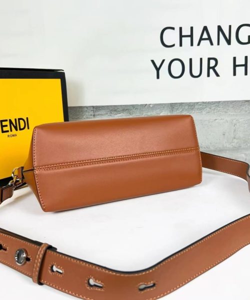 FN056 - Fendi Women’s Fashion Bag