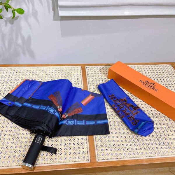 Folding Umbrella Printed In Circle Blue