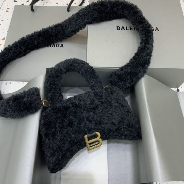 Furry Hourglass XS Handbag With Strap In Black For Women 7.4in/19cm
