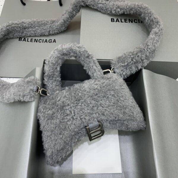 Furry Hourglass XS Handbag With Strap In Pink/Grey For Women 7.4in/19cm