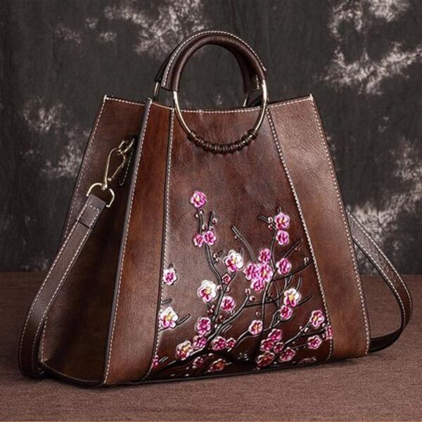 GA06 - WOMEN'S FASHION BAG.