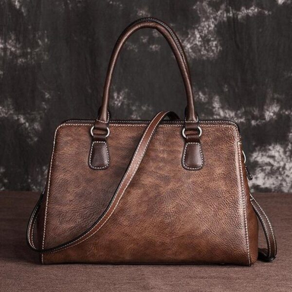 GA07 - WOMEN'S FASHION BAG.