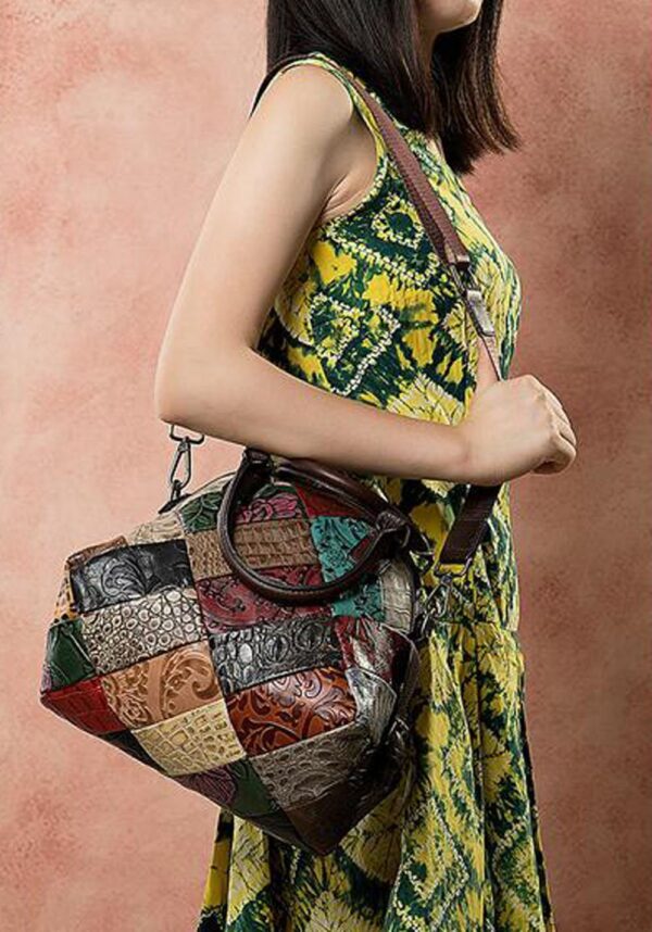 GA08 - WOMEN'S FASHION BAG.