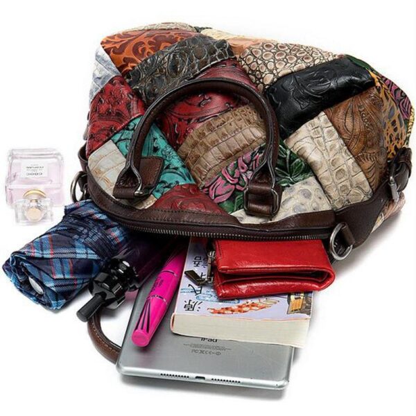 GA08 - WOMEN'S FASHION BAG.