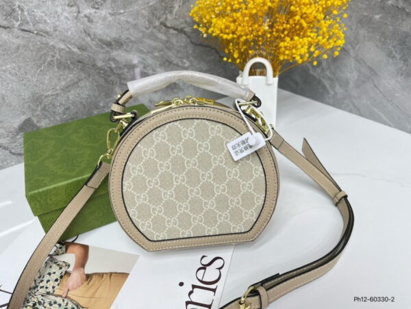 GA105 - Gucci Women's Fashion Bag