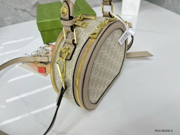 GA105 - Gucci Women's Fashion Bag