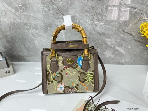 GA106 - Gucci Women's Fashion Bag