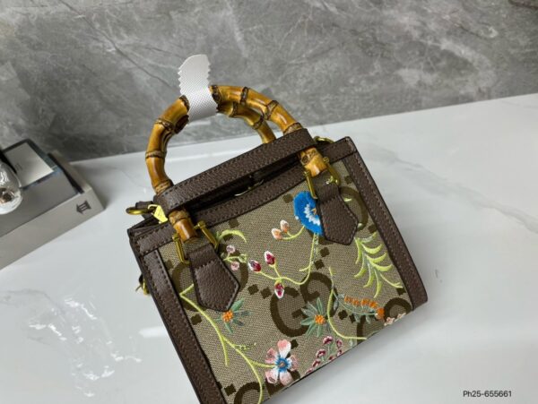 GA106 - Gucci Women's Fashion Bag