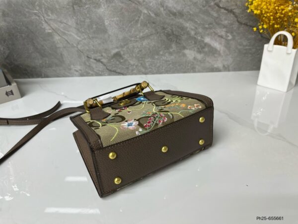 GA106 - Gucci Women's Fashion Bag