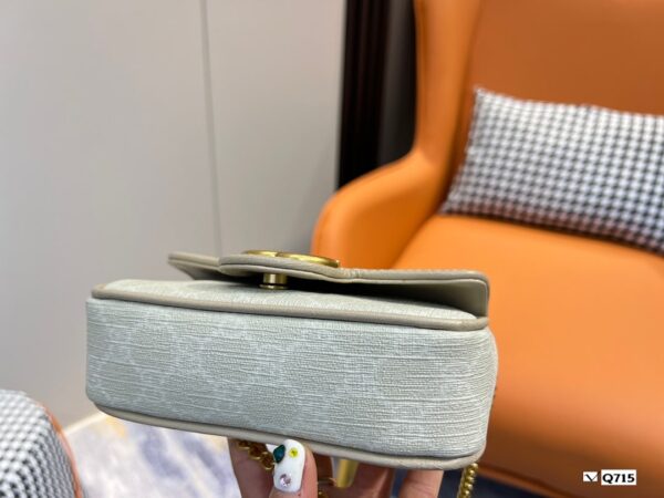 GA107 - Gucci Women's Fashion Bag