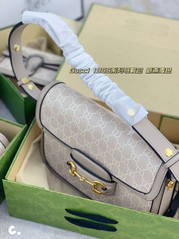 GA109 - Gucci Women's Fashion Bag