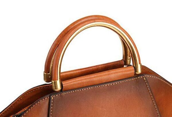 GA11 - WOMEN'S FASHION BAG.