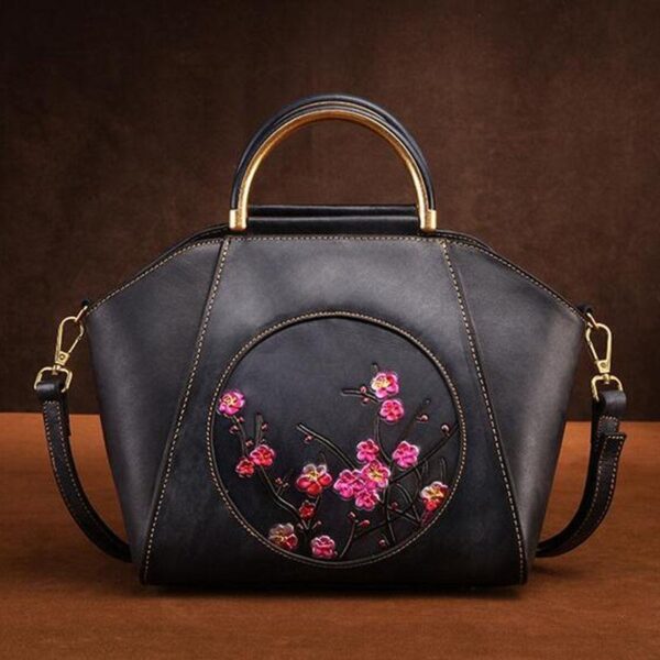 GA11 - WOMEN'S FASHION BAG.