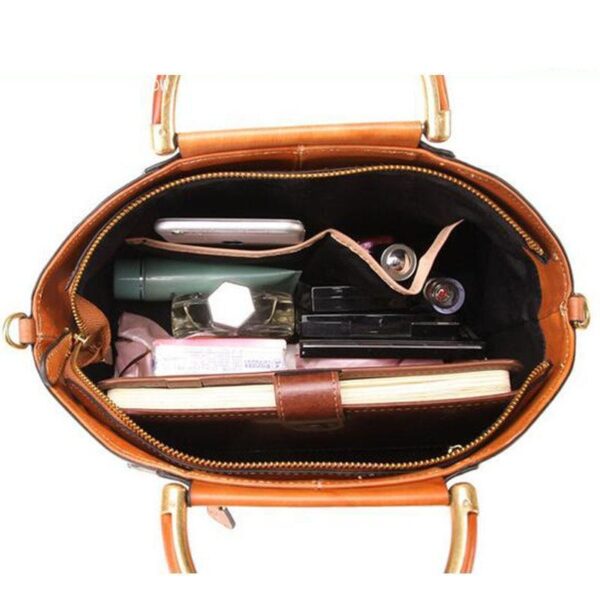 GA11 - WOMEN'S FASHION BAG.