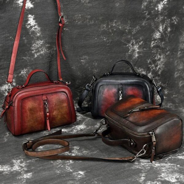 GA22 - WOMEN'S FASHION BAG.