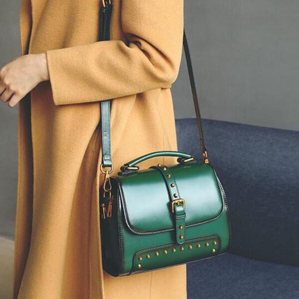 GA23 - WOMEN'S FASHION BAG.