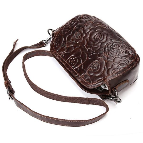 GA28 - WOMEN'S FASHION BAG.