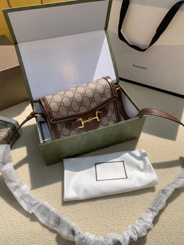 GA3051 - Gucci Women's Fashion Bag