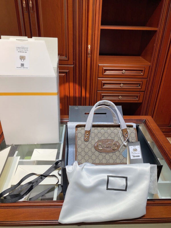 GA43 - Gucci Women's Fashion Bag