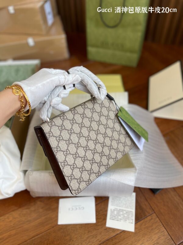 GA73 - Gucci Women's Fashion Bag