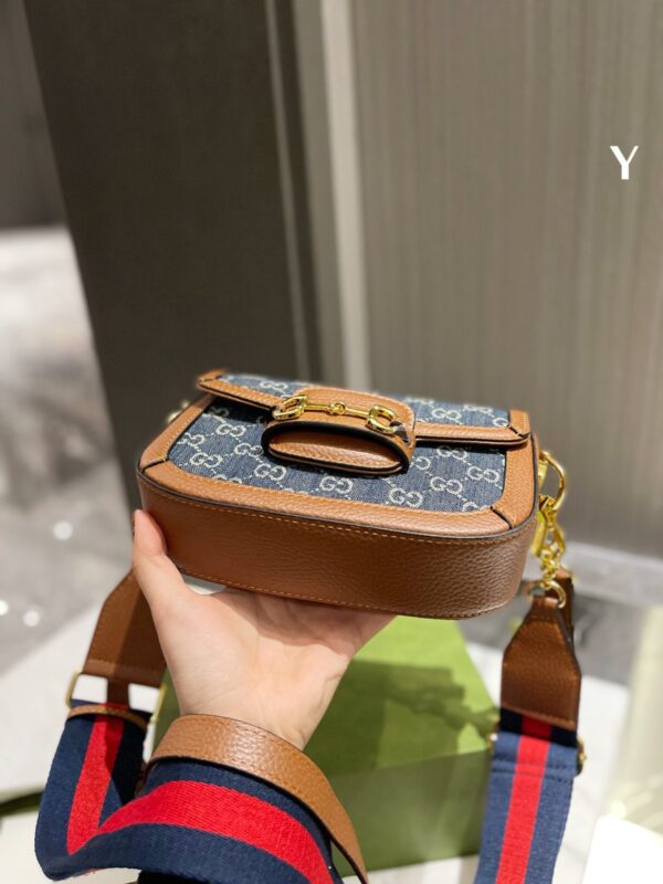 GA74 - Gucci Navy Women's Fashion Bag