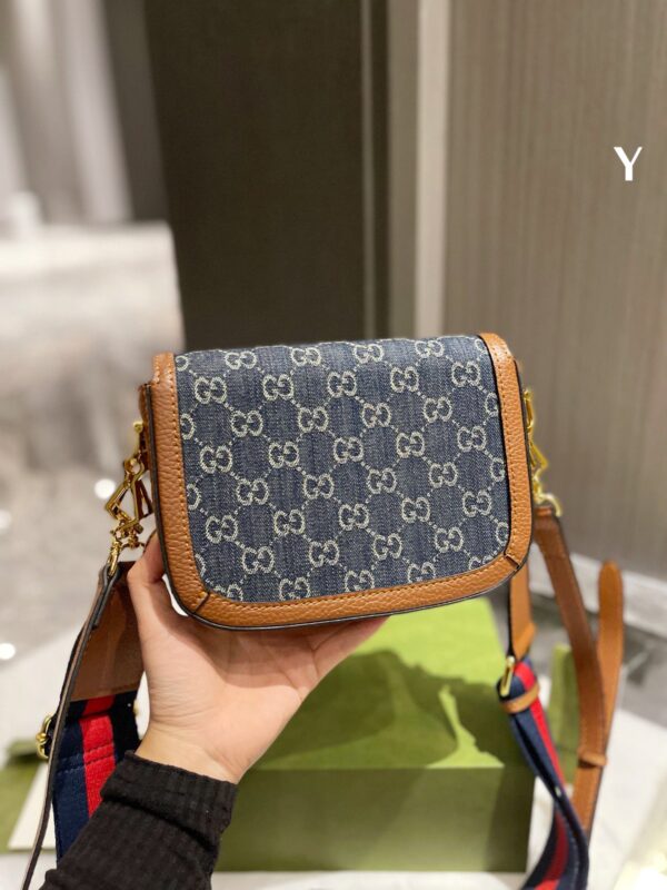 GA74 - Gucci Navy Women's Fashion Bag