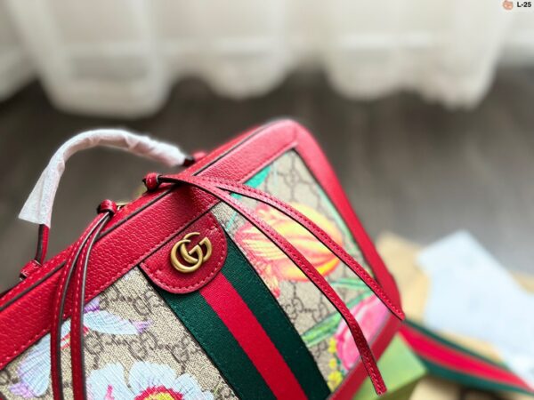 GA82 - Gucci Women's Fashion Bag