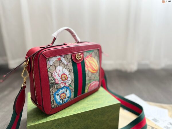 GA82 - Gucci Women's Fashion Bag
