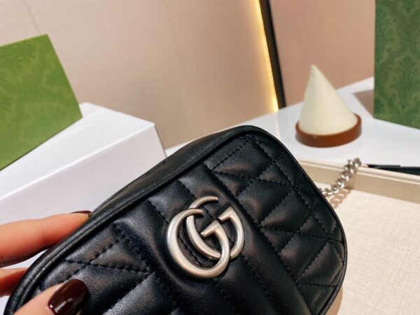 GA84 - Gucci Black Women's Fashion Bag