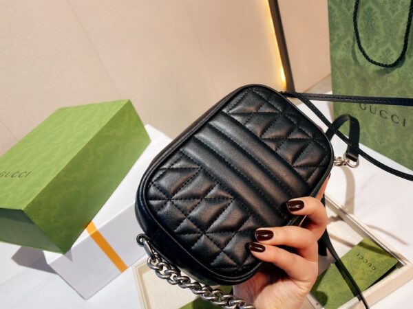 GA84 - Gucci Black Women's Fashion Bag
