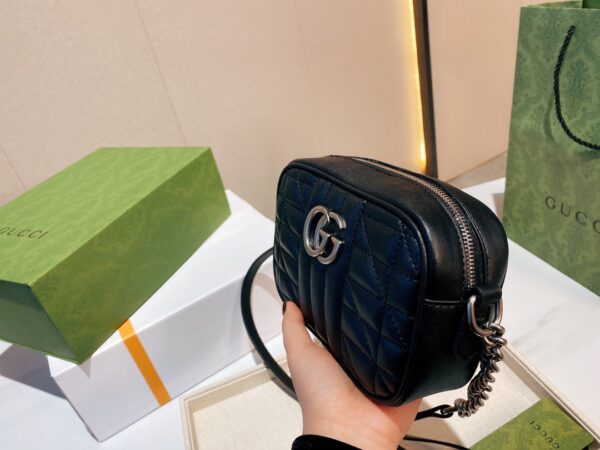 GA84 - Gucci Black Women's Fashion Bag