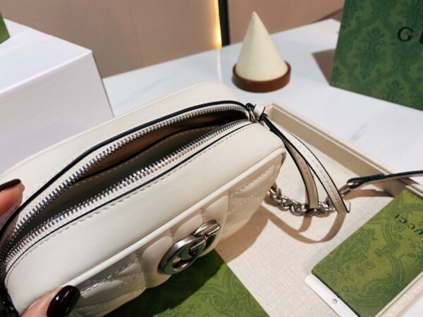 GA84 - Gucci White Women's Fashion Bag