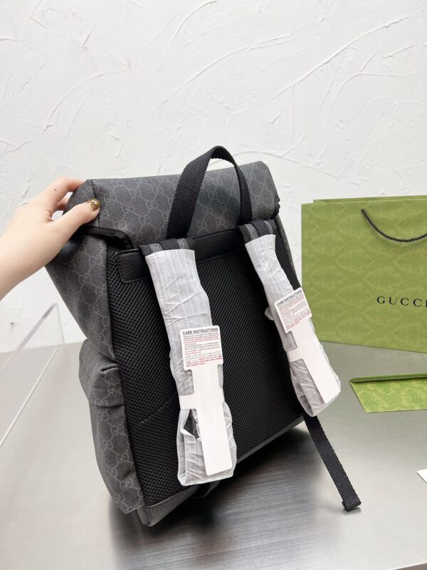 GA89 - Gucci  Black Women's Fashion Bag