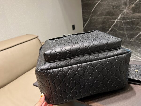 GA92 - Gucci Black Women's Fashion Bag
