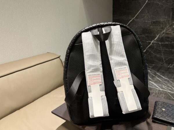 GA92 - Gucci Black Women's Fashion Bag