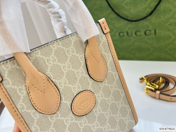 GA94 - Gucci Women's Fashion Bag
