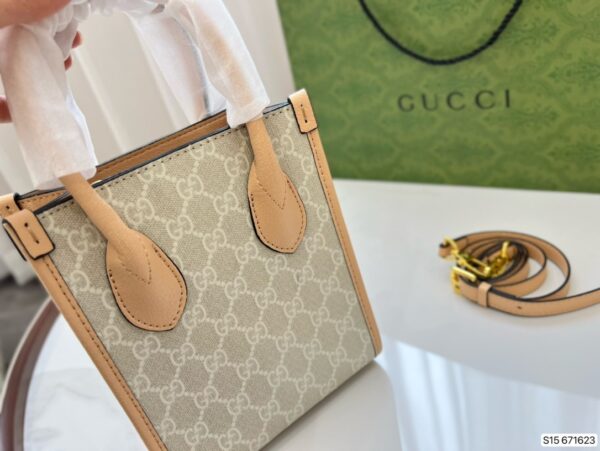 GA94 - Gucci Women's Fashion Bag