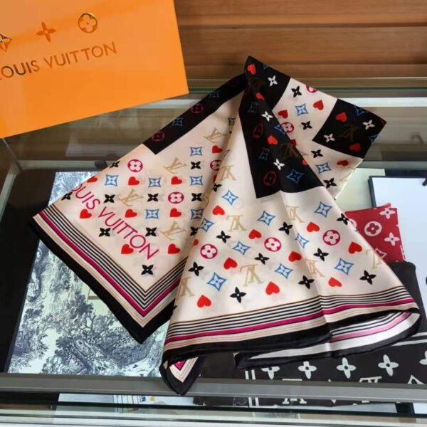 Game On Square 90 White For Women