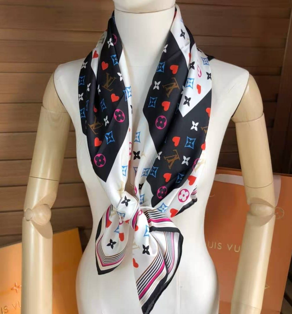 Game On Square 90 White For Women