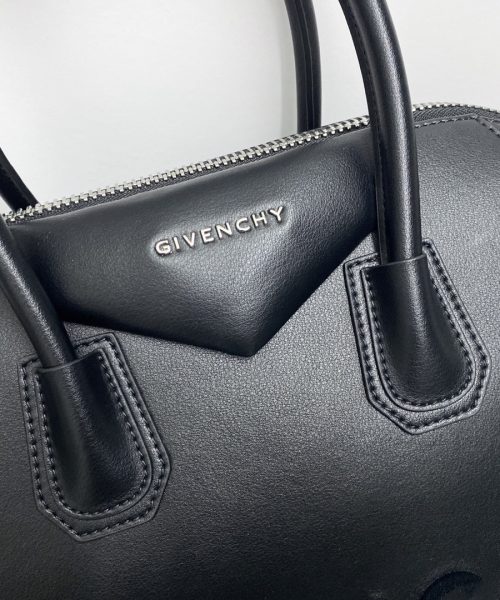 Givenchy Antigona Bag Black For Women, Women's Handbags, Shoulder Bags 13in/33cm GVC