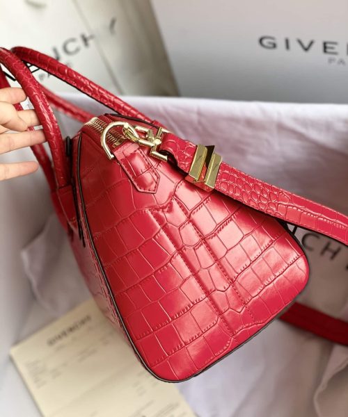 Givenchy Antigona Bag Red For Women, Women's Handbags, Shoulder Bags 11in/28cm GVC