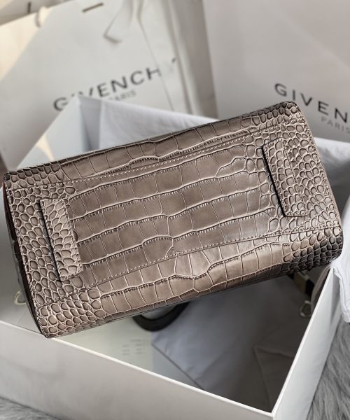 Givenchy Antigona Bag Silver For Women, Women's Handbags, Shoulder Bags 11in/28cm GVC