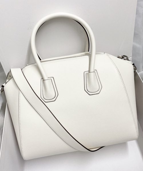Givenchy Antigona Bag White For Women, Women's Handbags, Shoulder Bags 13in/33cm GVC