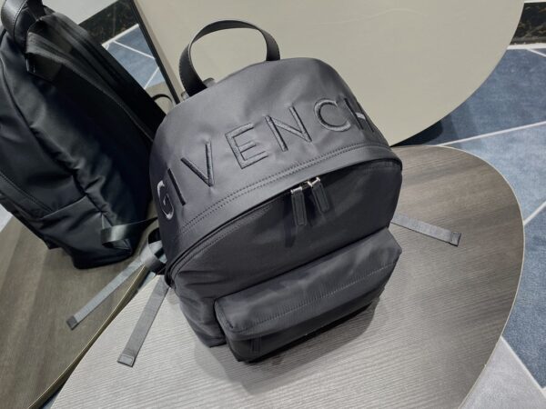 Givenchy Essentiel U Backpack Black For Men, Men's Backpacks 17in/43cm GVC