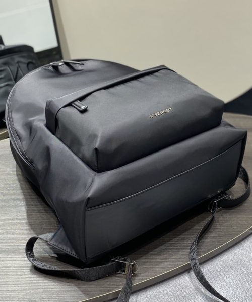 Givenchy Essentiel U Backpack Black For Men, Men's Backpacks 17in/43cm GVC
